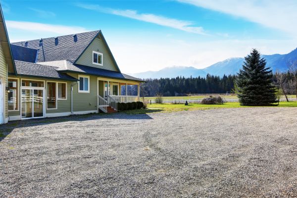 Gravel Driveway Repair in Nashua
